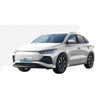 BYD e2 компактный чисто электрический седан имеет дальность 405 километров
