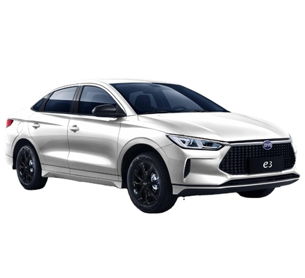 BYD e3 компактный чисто электрический седан имеет дальность 410 километров