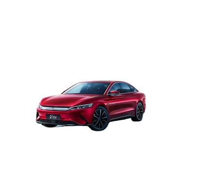 Флагманский чисто электрический седан BYD, Han EV, имеет сверхдолгий диапазон 715 км с приводом на все четыре колеса.