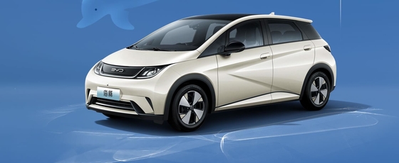 BYD Чистый электрический диапазон 401KM компактный популярный домашний автомобиль Дельфин