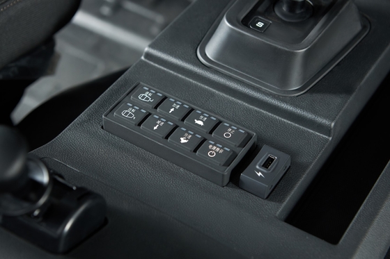Geely Remote M5 Чистый электрический смеситель 8*4 зарядка версия 350 кВтч