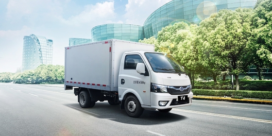 Горячая продажа взрывчатки с дальностью 160 км, маленький BYD чисто электрический фургон, городская логистика