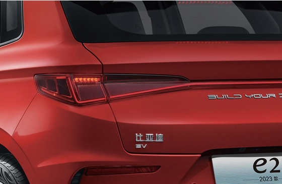 Сделано в Китае с дальностью 405 км, 2023 чисто электрический BYD e2 седан совместный автомобиль